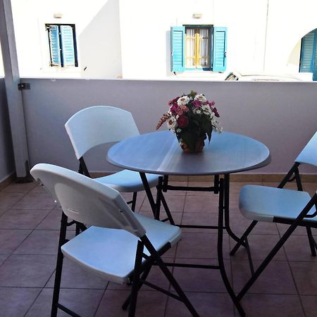 Memories Of Milos Apartment Plaka  Exterior photo