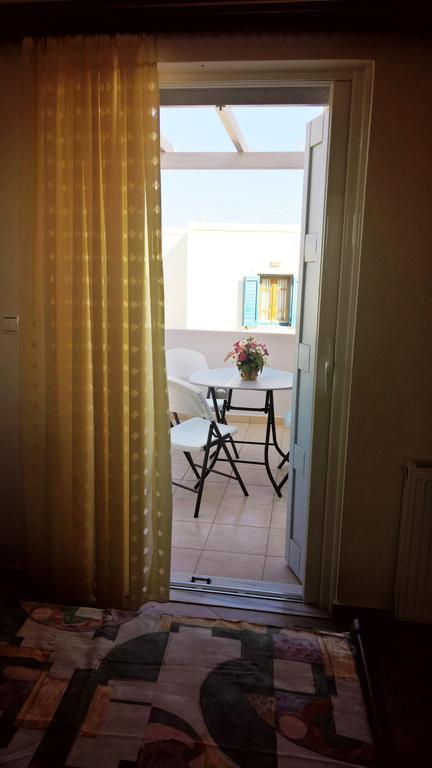 Memories Of Milos Apartment Plaka  Exterior photo